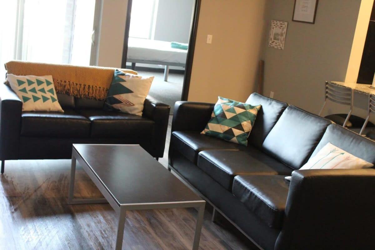 Spacious 2Br Suite Plus Patio Near Iowa State Эймс Экстерьер фото